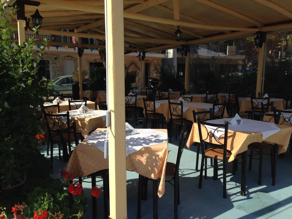 Poros House Hotel ภายนอก รูปภาพ