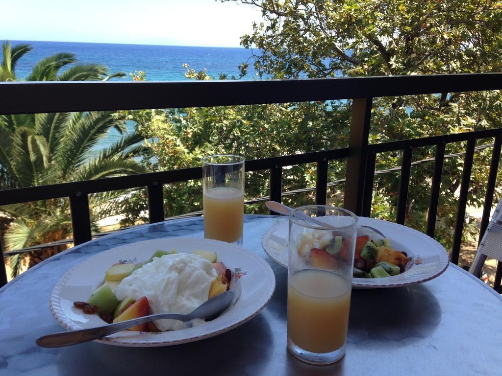 Poros House Hotel ภายนอก รูปภาพ