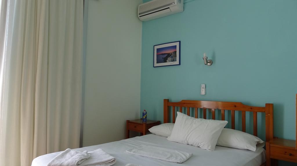 Poros House Hotel ภายนอก รูปภาพ