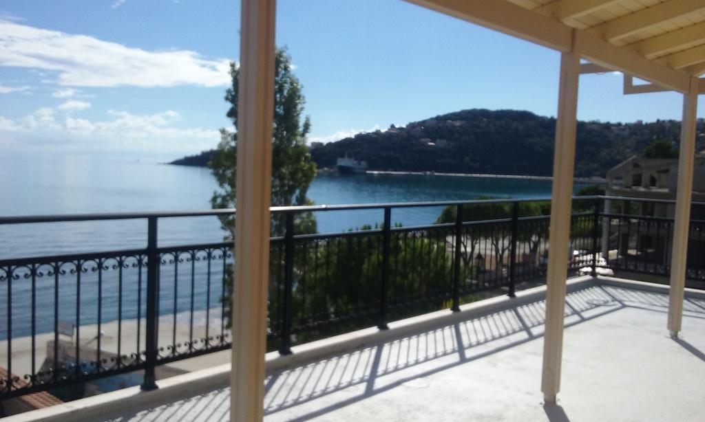 Poros House Hotel ภายนอก รูปภาพ