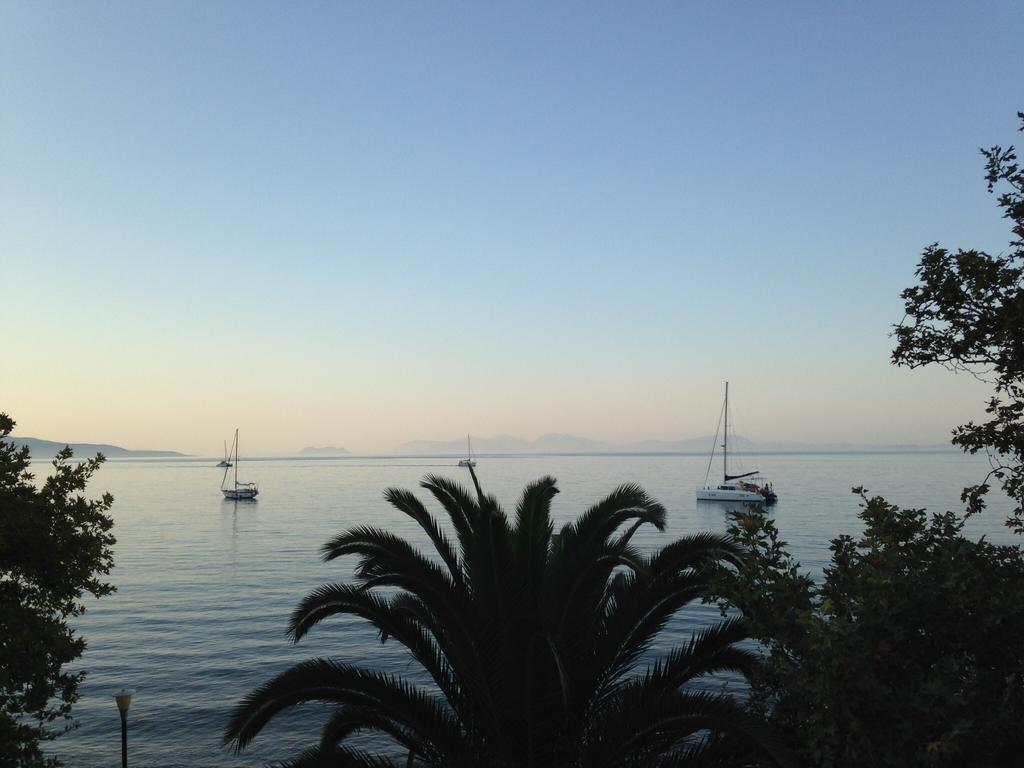 Poros House Hotel ภายนอก รูปภาพ