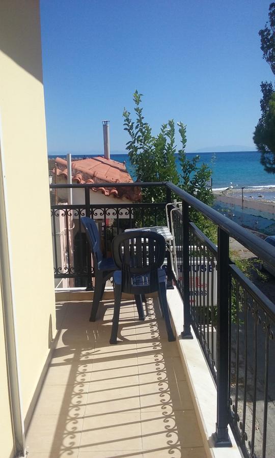 Poros House Hotel ภายนอก รูปภาพ