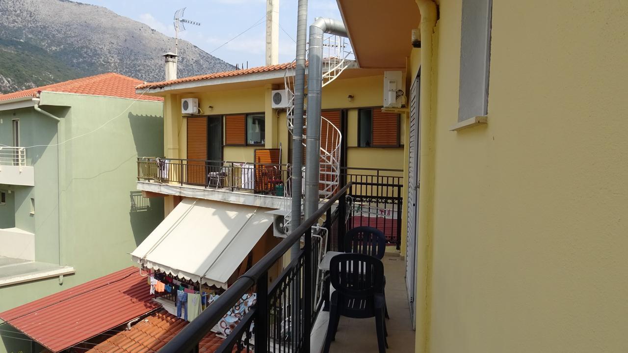 Poros House Hotel ภายนอก รูปภาพ