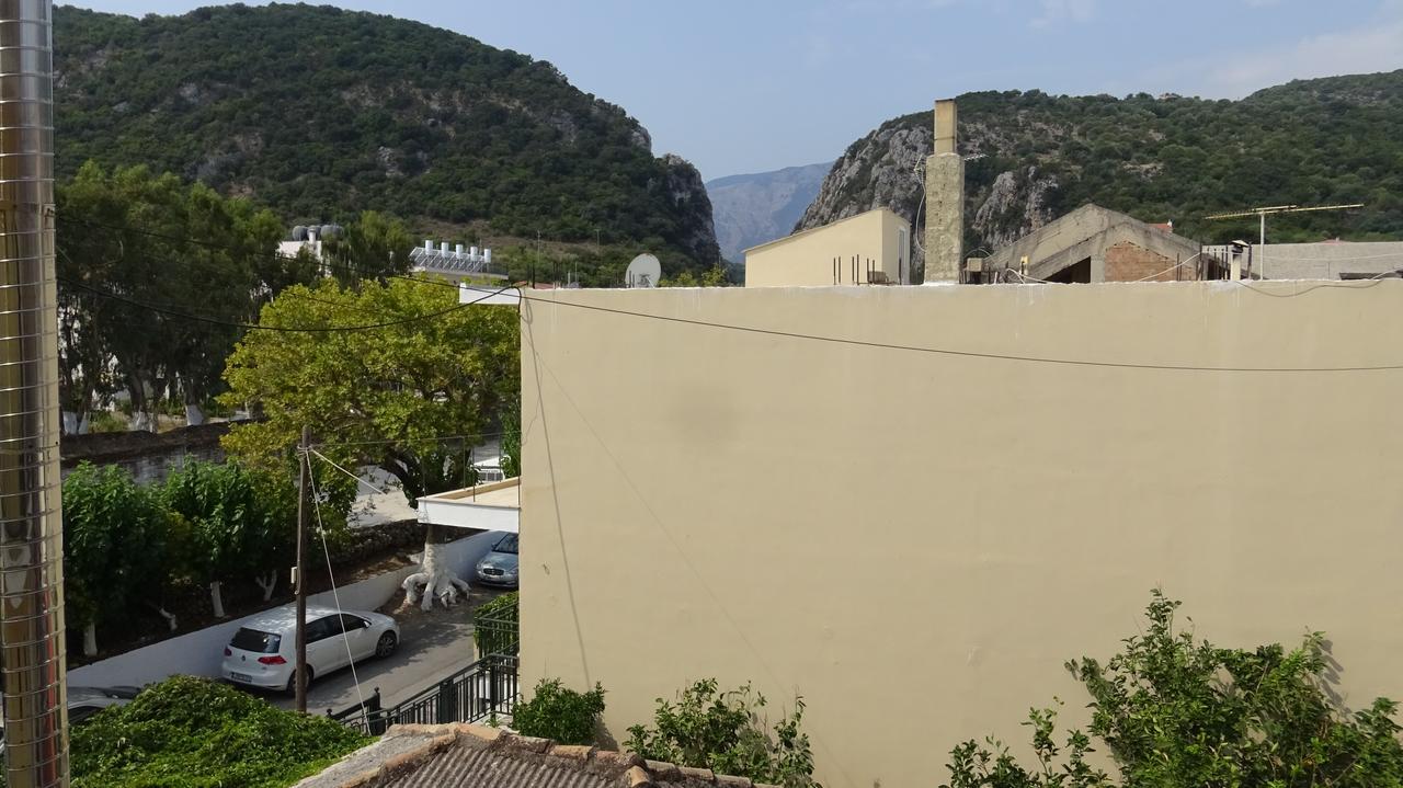 Poros House Hotel ภายนอก รูปภาพ