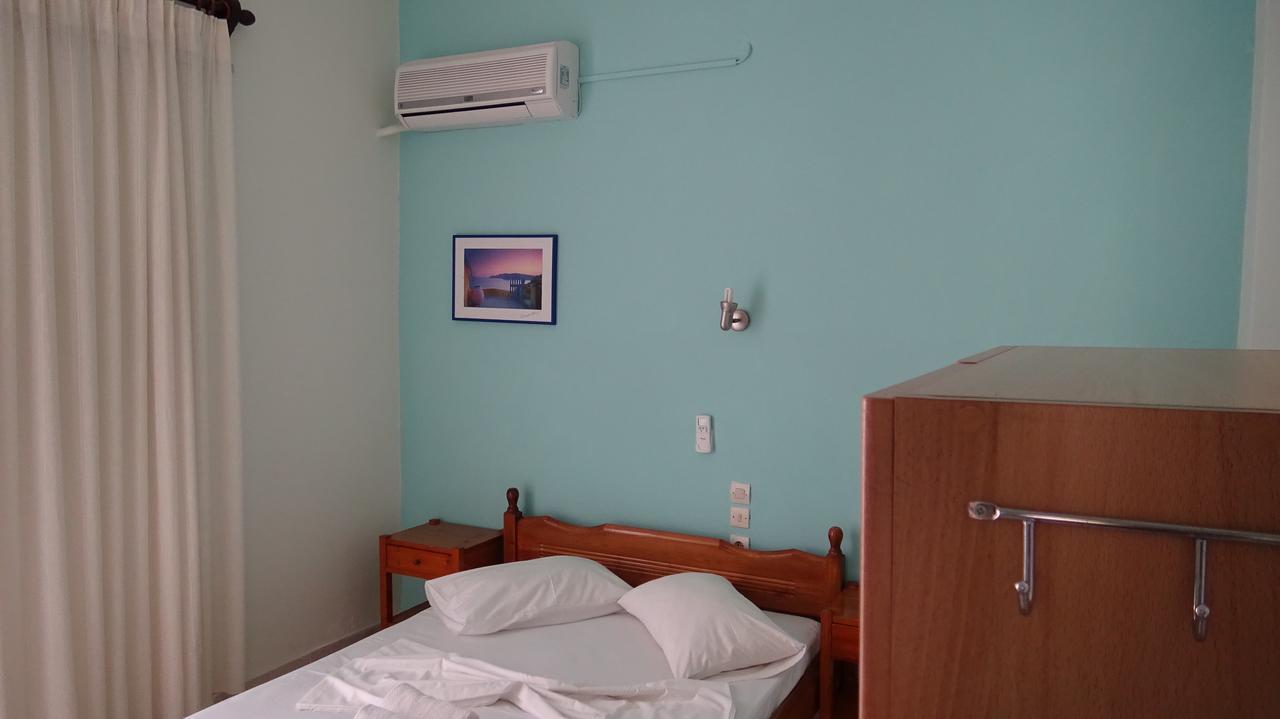 Poros House Hotel ภายนอก รูปภาพ