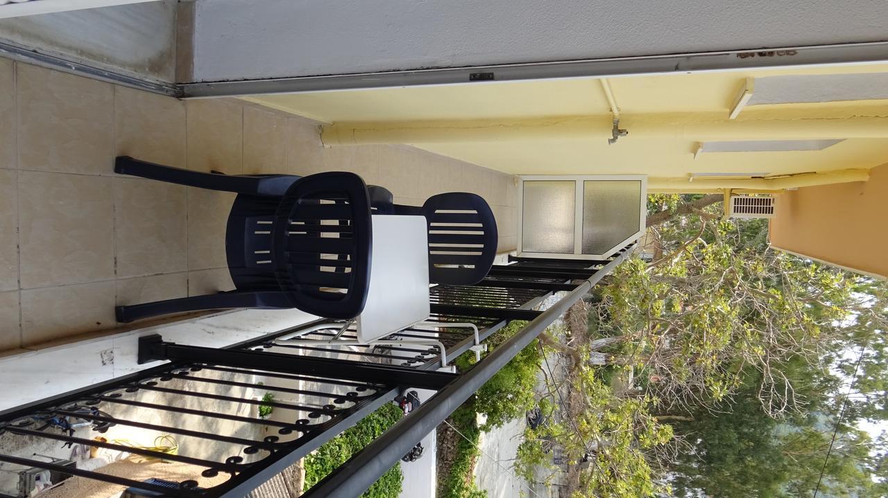 Poros House Hotel ภายนอก รูปภาพ
